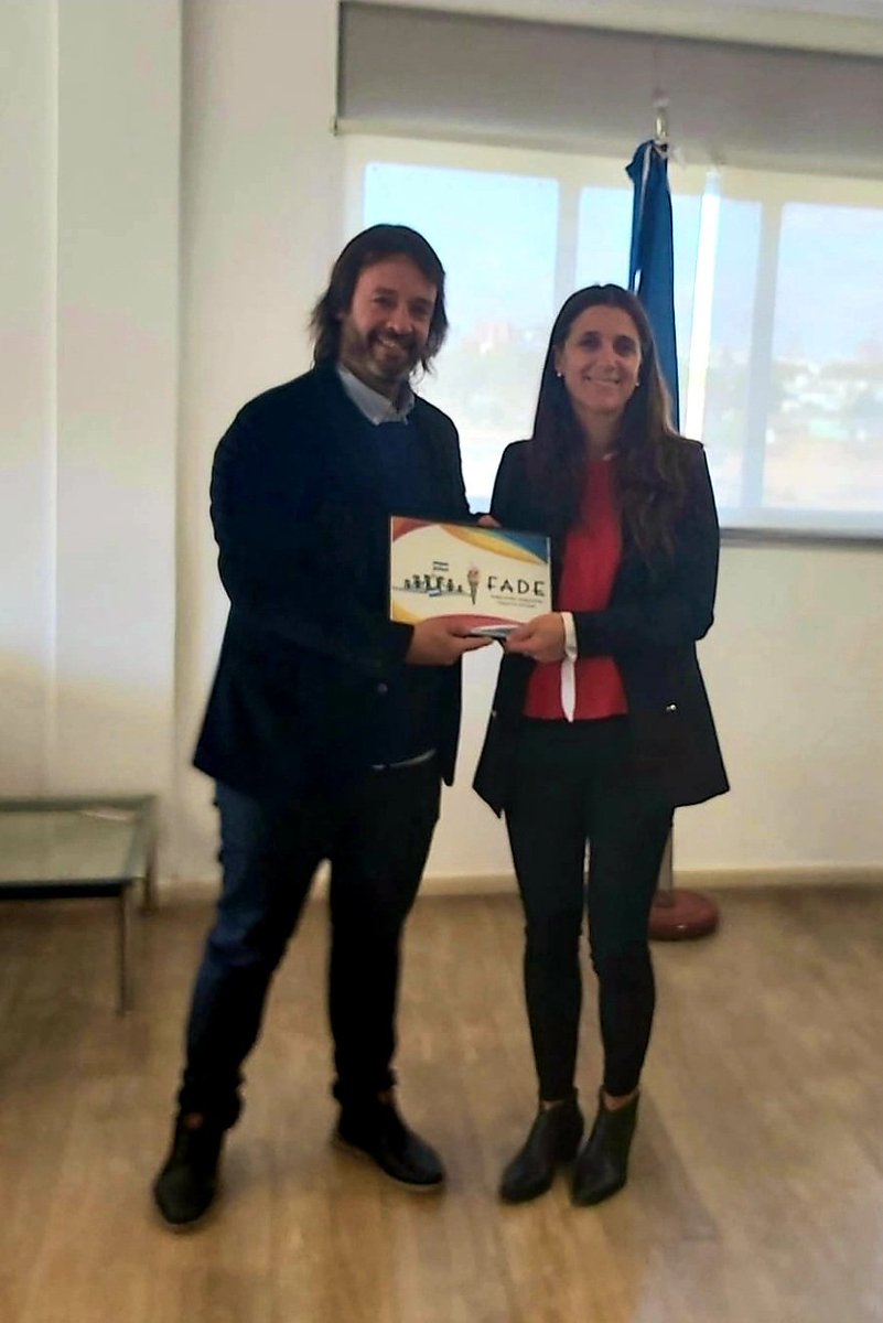 FADEarg's tweet photo. Hoy la Secretaria de Deportes de la Nación, @ines_arrondo recibió a una parte delegación de #FADE🇦🇷 que repreaentará a la Argentina en
19 Th ISF Gymnasiade Normandy Francia🇫🇷.
@ISFsports @lpetrynka @Leot14
Gracias por el apoyo y el acompañamiento➡️@DeportesAR.
👉#SomosFADE🇦🇷❤ https://t.co/k66e5HRcH9