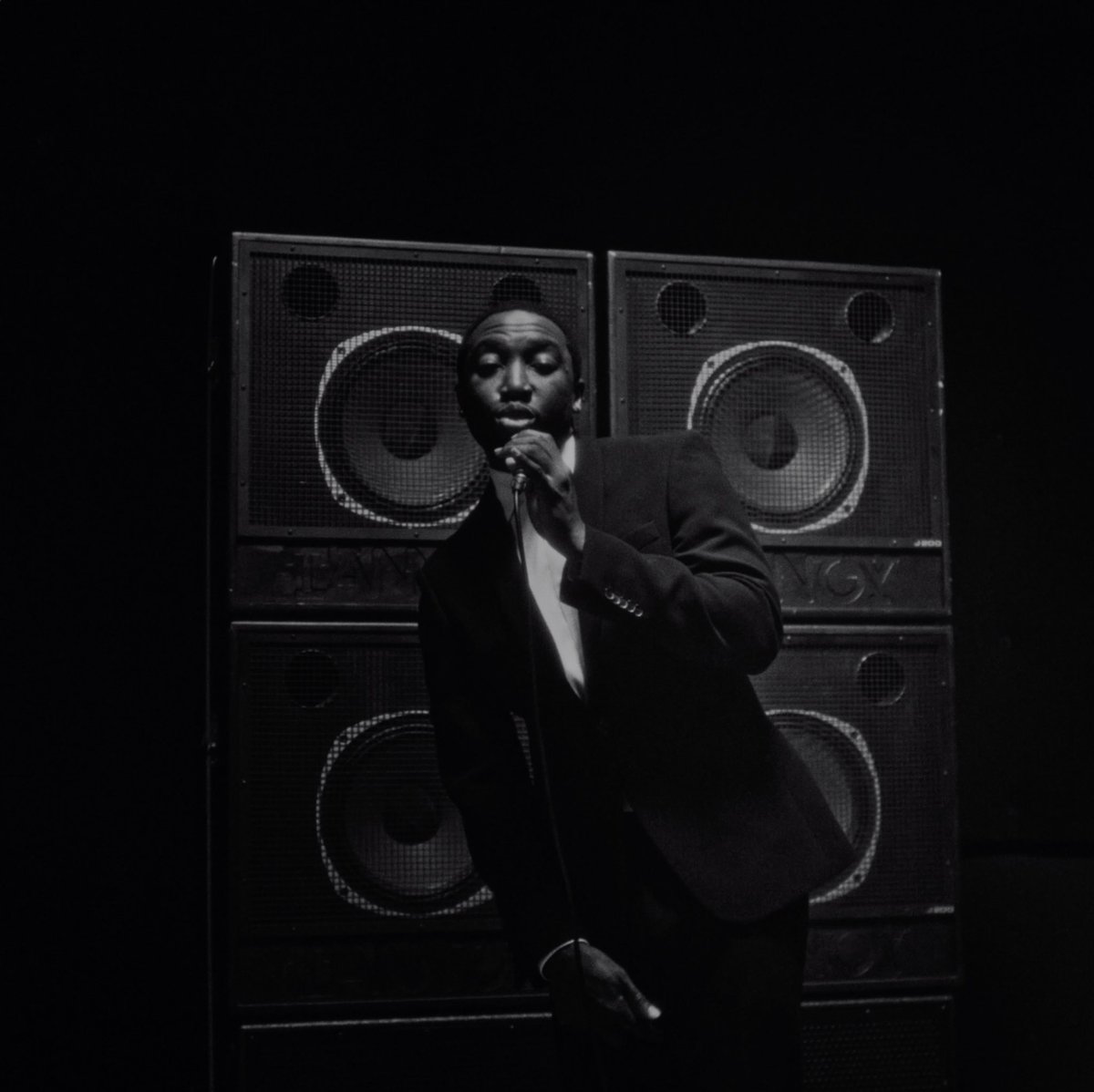 TransmitMedia's tweet photo. Transmission today @RhombusNZ “Treat You So Right” music video https://t.co/QIwHs1NTRS big tune &amp; a crate classic.                     🎥🎙 Rhombus X Transmit collab! https://t.co/fDImHs0Ocl