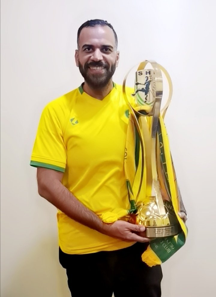 تقول وتطول يا بو حبيب ي عمري <a href="/Hisham75541721/">هشام حبيب ال احمد</a> ، ووصلني الكأس لمكاني بمناسبة عيد ميلادي الي كان بنفس يوم تحقيق الكأس ، الله يرحم والديك 😍😘😇