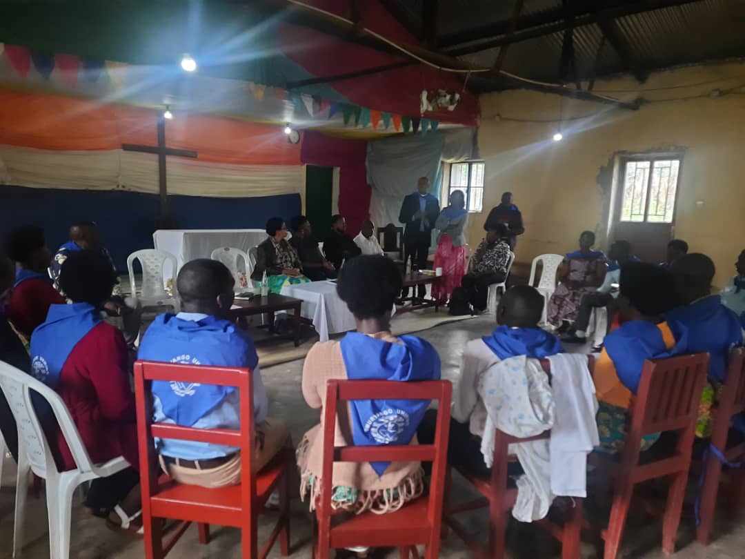 karambikarima's tweet photo. Glad to receive #Larne senior vice president of @WorldRelief in charge of development with her delegation to see how this is contributing in the development of #Nyangesector community in its initiative through groups savings,....
@MusanzeDistrict @ramuli_janvier @AMpuhwe https://t.co/Yd8a0PocQw
