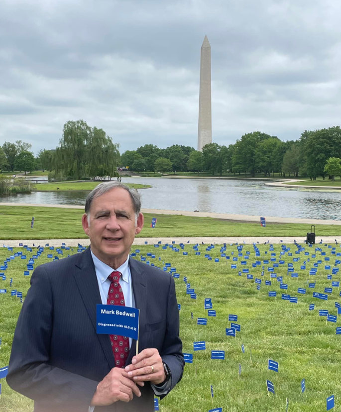aVoice4ALS's tweet photo. Thx @JohnBoozman for taking time to honor your constituents fighting #ALS like @MarkBedwell11.
Thx for serving on #ALScaucus & walking the walk with your ACTIONS.
#Arkansans are lucky to have you!
#NationalMall
#ALSflags
#ALSAwarenessMonth
#Arkansas #Razorbacks
@Boozman4AR https://t.co/F3Mm6n6QLJ