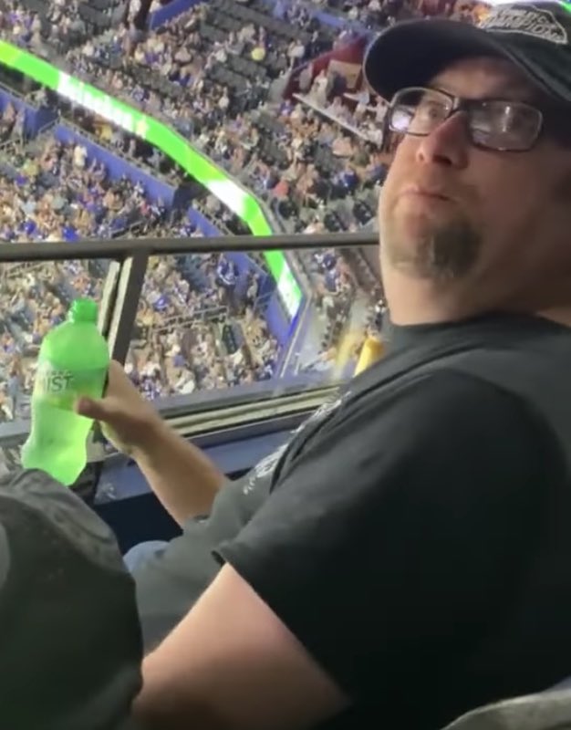 Thedrick tweet media