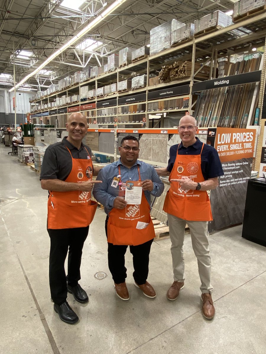 Congratulations Segundo!!⁦@Ernesto68455727⁩. Your Leadership is Inspiring. Thank you for engaging your leaders and associates to embrace the HD Vision. Knowledge is Power! ⁦@JacobRobertsTHD⁩ ⁦⁦@anandsingh1210⁩ ⁦@SantiBernardez⁩