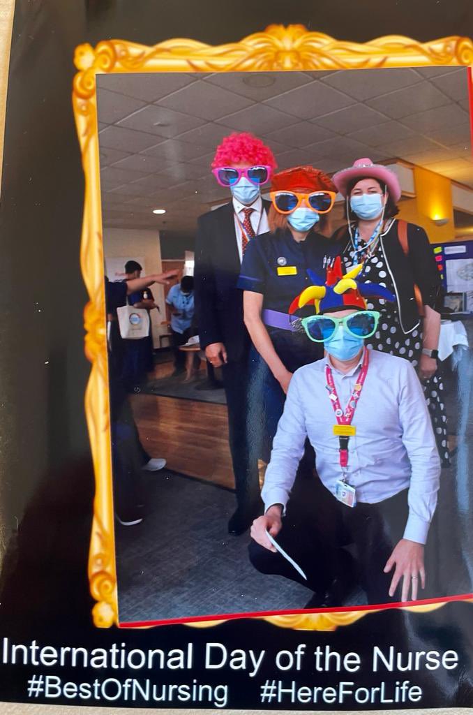 Even more fun doing the photo booth with @AdamSewellJones @LucyDaviesCOO @MikeChilvers1 #InternationalNursesDay2022