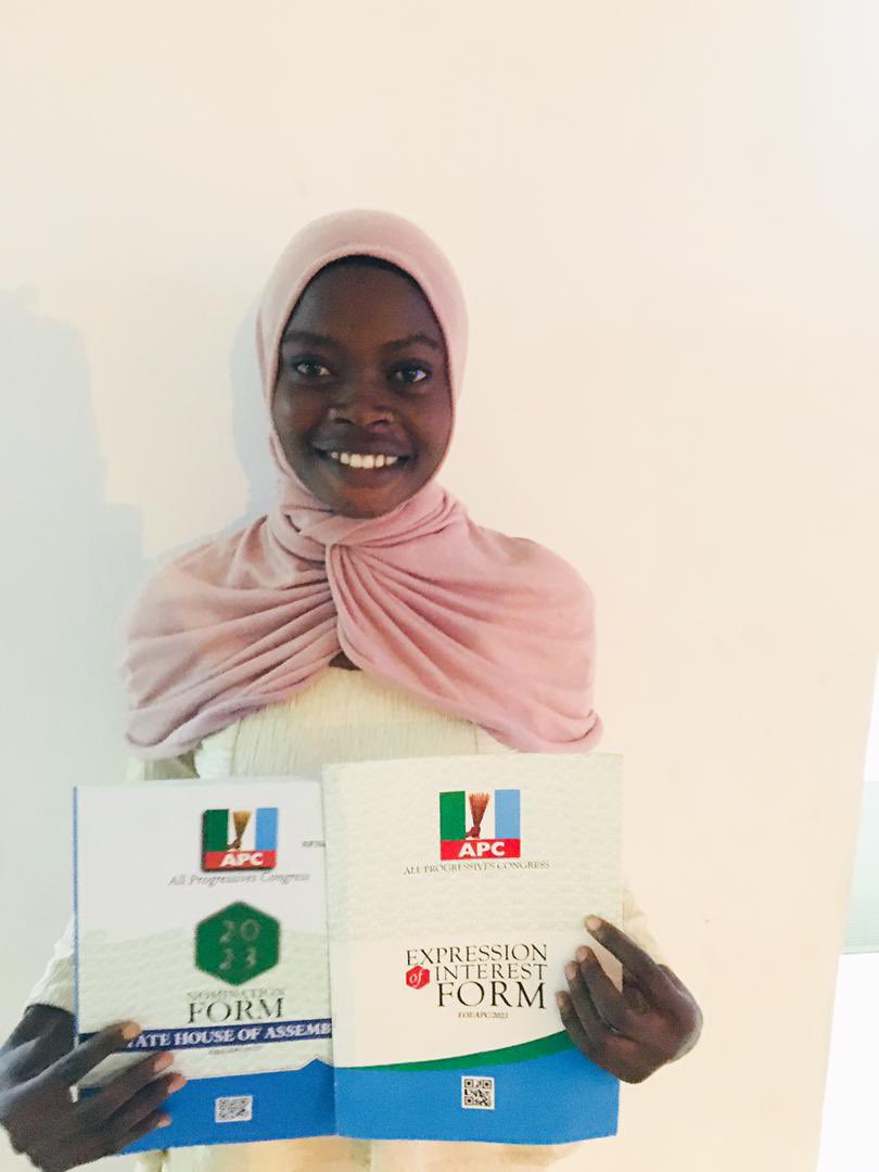 Rukayatshittu06's tweet photo. A glimpse, into the life of Rukayat Shittu, 26-year-old APC aspirant for KWHA
Rukayat Shittu is a village girl, from Manyan village, Onire District in Asa local government area of Kwara State. https://t.co/DaLRs0cqSo