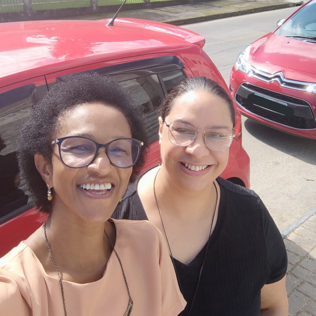 Na saída encontrei a Kika, referência na luta LGBTQA+ em Joinville. Falamos sobre a importância de um debate amplo sobre políticas públicas para a população LGBTQA+ na saúde, assistência social, segurança e educação. Agendaremos uma reunião para organizarmos esse debate.