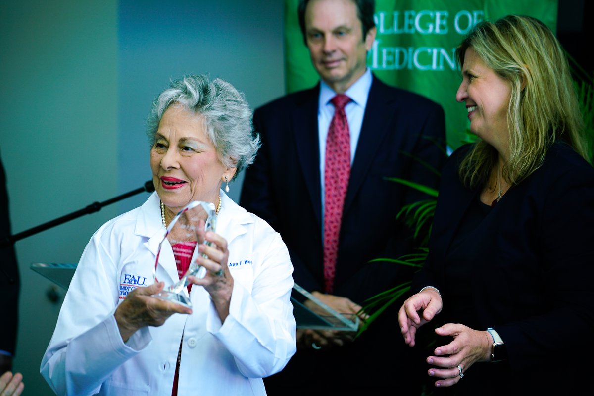 faucollegeofmed's tweet photo. FAU received an estate pledge of $28 million from John and Ann Wood to support scholarships for students enrolled in the Schmidt College of Medicine. 🎉

This is the largest known scholarship gift to a Florida public university’s medical school. 👩‍⚕️👨‍⚕️

https://t.co/RqKFH5OMqu https://t.co/153U3CKzdc