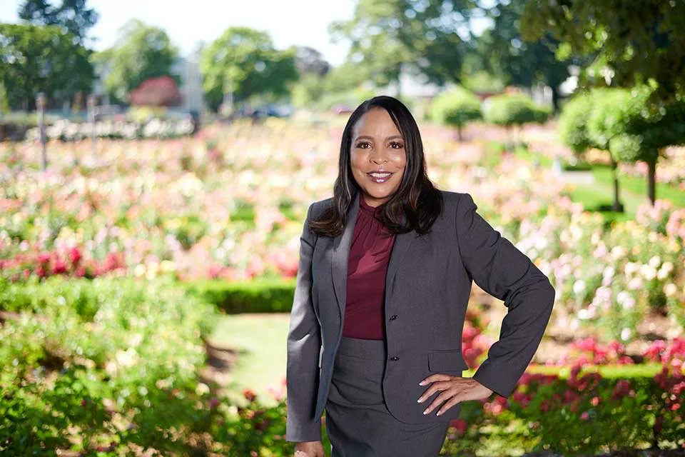 Loretta Smith tweet media