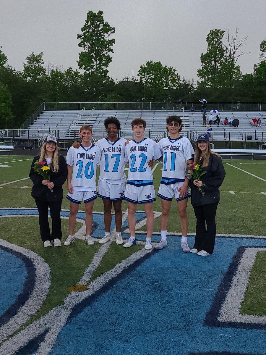 SBHS_Athletics's tweet photo. Congratulations to our Boys Lacrosse Senior Student Athletes and Managers @StoneBridgeLax https://t.co/cb0VYgJb2c