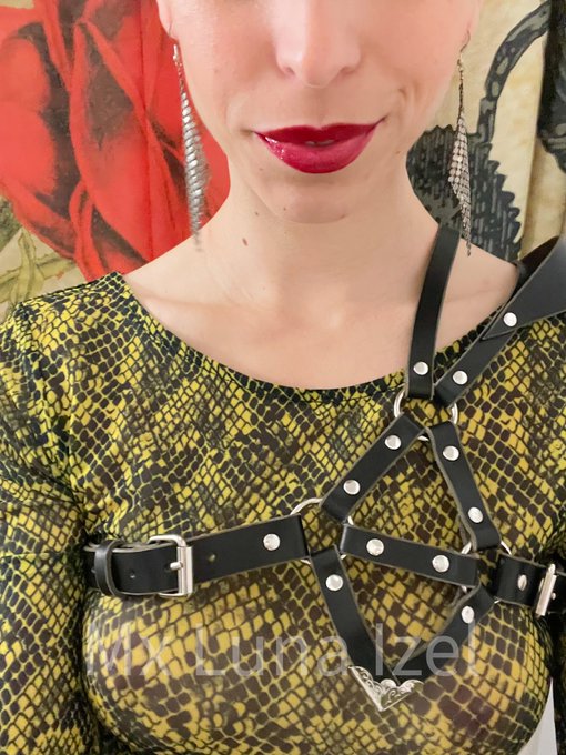 Do you want to be the reason I smile like this? Fund the relaxing and fun activities I&rsquo;m doing with my