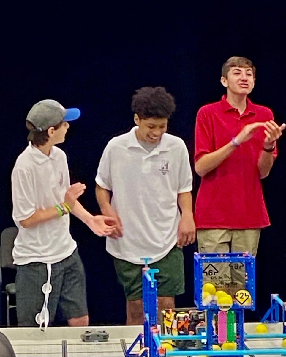 Robotics had a great time in Dallas at Worlds! Nice Job!