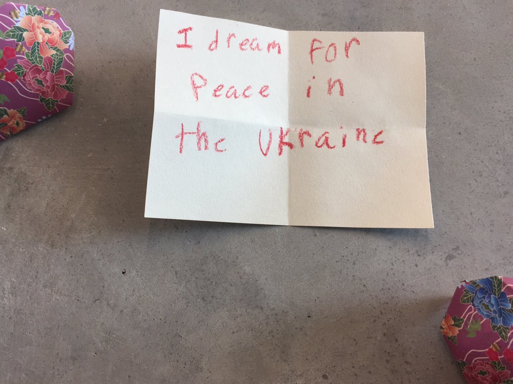 gpdoyle's tweet photo. #Ukraine️ #UkraineRussiaWar #StandUpForUkraine #UkraineWar #RussiaUkraineWar #WeStandwithUkriane “All we need is love.” https://t.co/jbHyxMhLo4