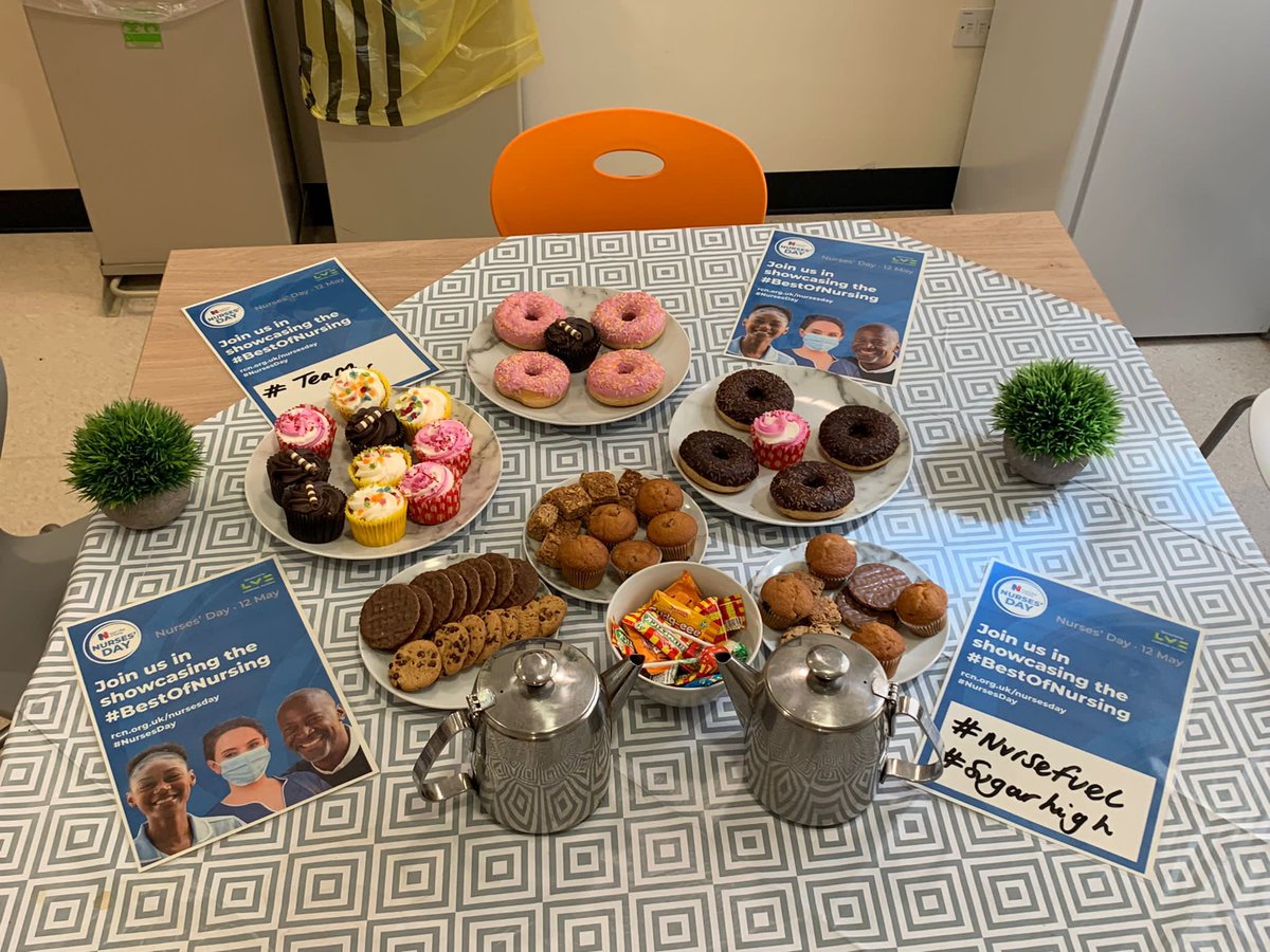 VAKendall14's tweet photo. Celebrating and keeping our Nurses fuelled today! Appreciating all the challenges, memories, camaraderie and dedication shown every single day 🙏💙 @cbaddeley82 @Emma_L_18 @LauraFlint13 @LynseyHeald @UHDBTrust @TeamSurgeryUHDB @theRCN https://t.co/JNCYI36lJ6