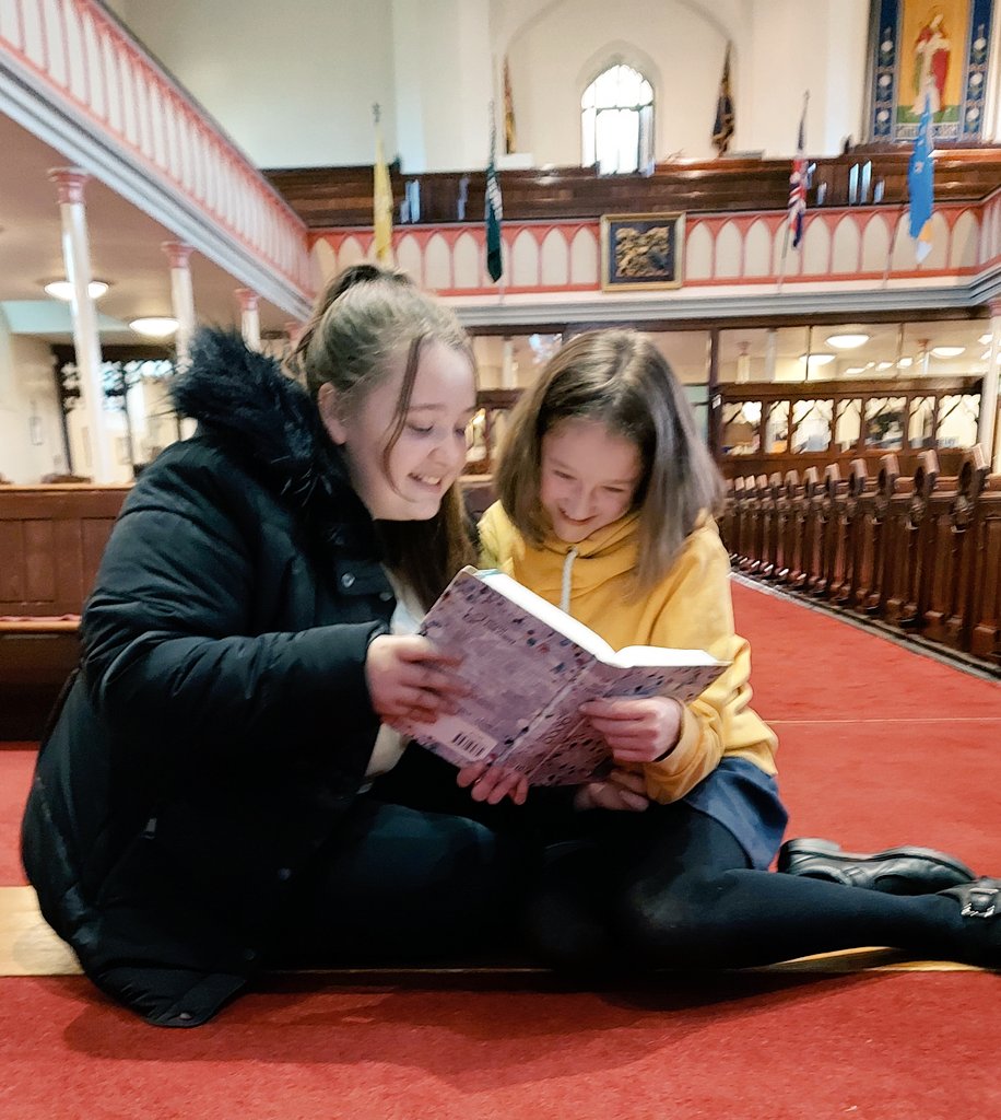 Two different themes at group last night with the Y5&amp;6 group exploring creation. There was  good discussion around whether God created or made the world &amp; fab crafts. 
The Yr 7+ group focused on mental health awareness week with games &amp; a race to find a verse in the Bible.