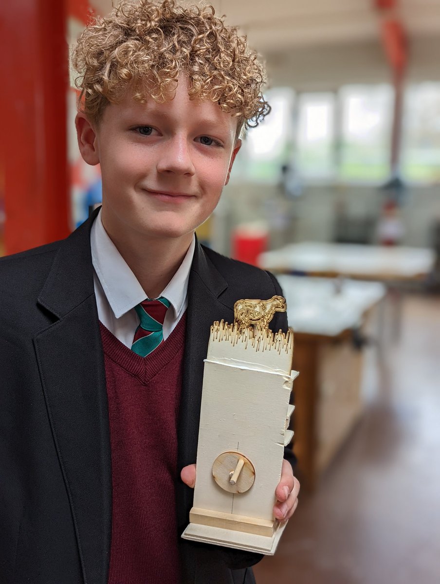 FlintHighDT's tweet photo. Our fantastic young @FlintHighDT design engineers continue to complete their mini mechanical machines in their D&amp;T lessons #Design #technology #stem @flinthigh https://t.co/IpLqMLUPqm