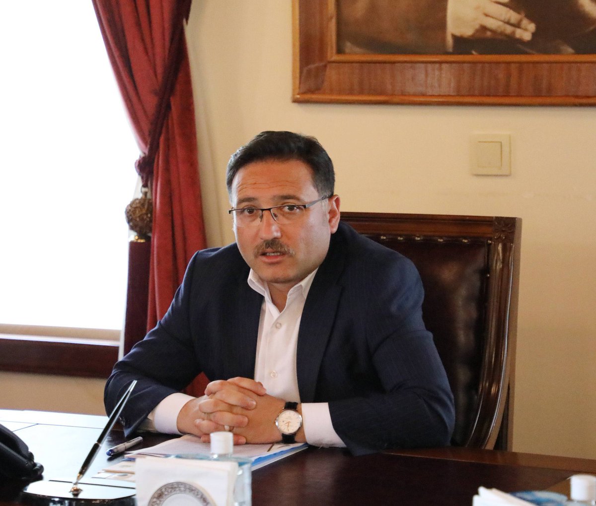 Afyonkarahisar Valimiz Sayın Gökmen Çiçek, Kayseri Valiliği’ne atanmış bulunmaktadır. Çiçek’e şehrimize ve takımımıza verdiği desteklerden ötürü teşekkür ederiz. 

#AfyonBasketboluSeviyor <a href="/gokmen_cicek_/">Gökmen Çiçek</a>