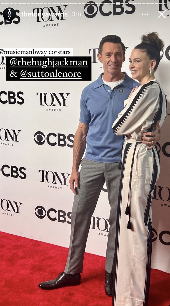 JackmansLanding's tweet photo. Look who’s arrived at @TheTonyAwards nominee event today 💙♥️
#hughjackman #suttonfoster #tonyawards #musicmanbroadway #lookinggorgeous
@TheTonyAwards IG story https://t.co/K1PJtVf2am