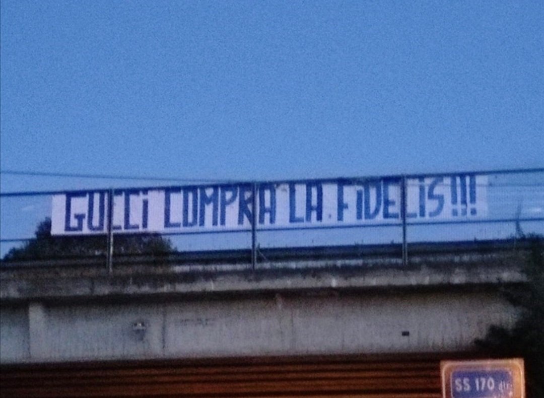 LorussoMic's tweet photo. @CriMilitello @gucci viene a Castel del Monte e si propone l'acquisto della squadra di calcio https://t.co/X8y3jauEy4