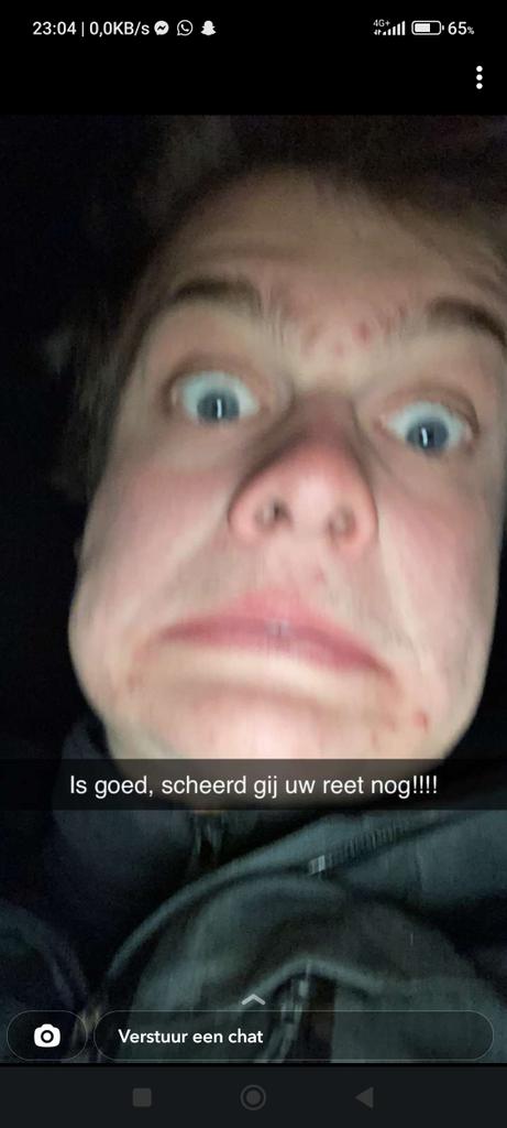 RobbeMeeusen's tweet photo. @Verheyen__Ward Nee hij is op weg naar zijn stiekeme aanbidder #herenliefde https://t.co/SpwVQ9Hcl4