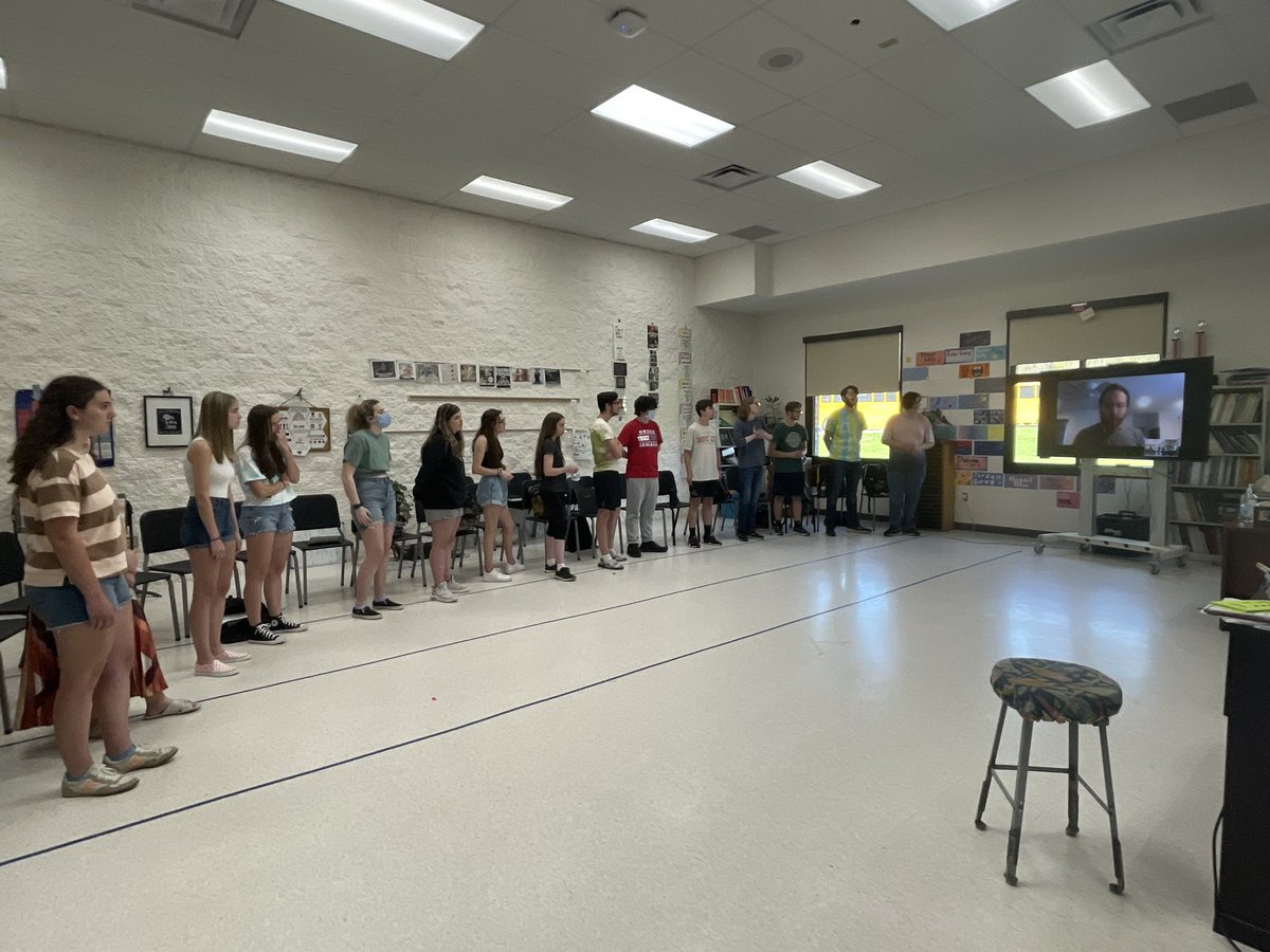 Thanks to <a href="/rdietz55/">Rob Dietz</a> for working with OFA Chamber Singers on your piece The Gift. We love your music! Grateful for technology that we can make this happen with a 3 hour time difference in LA. <a href="/OAUpdate/">OA Schools</a> <a href="/OaBoosters/">OA Music Boosters</a>