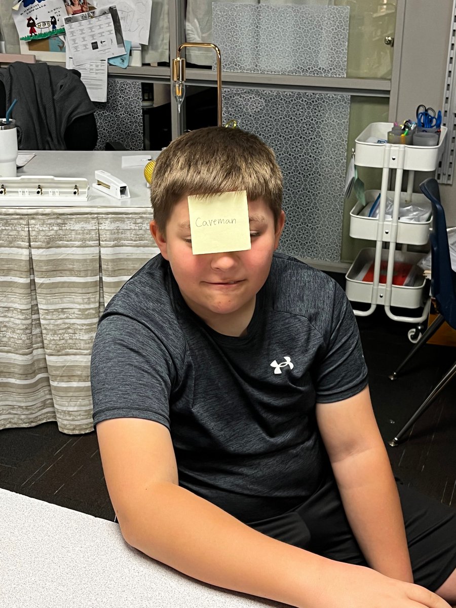 MissBrinich's tweet photo. Today we reviewed for our very last Just Words test of the year with a classroom favoriteβ¦. Sticky heads βοΈπ¦ #WoParkSharks #itsworthit #wcsdistrict https://t.co/j783pKFS4R