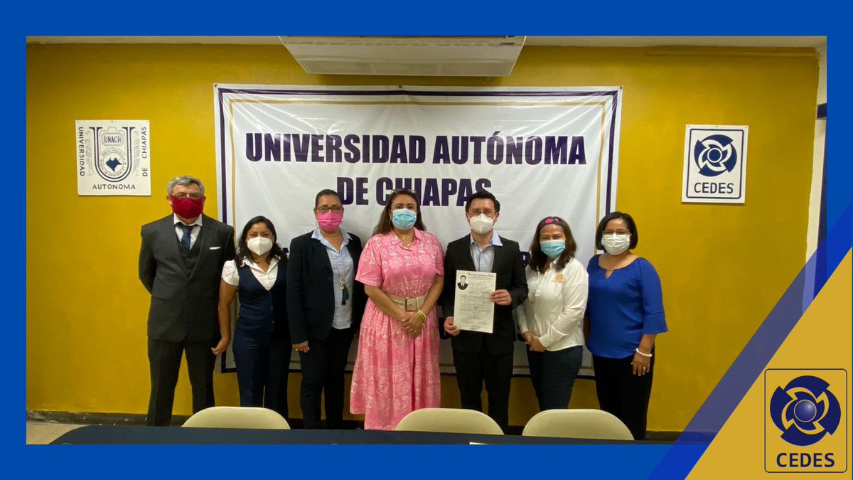 cedesunach's tweet photo. CEDES ENTREGA ACTA DE EVALUACIÓN DE LICENCIADO EN DESARROLLO MUNICIPAL Y GOBERNABILIDAD 
#OrgulloCEDES
#OrgulloUNACH
Se llevó a cabo la toma de protesta por Seminario de Titulación, del C. Luis Ramón Cruz Trejo quien cursó la licenciatura en Desarrollo Municipal y Gobernabilidad. https://t.co/sf76RjNjVt