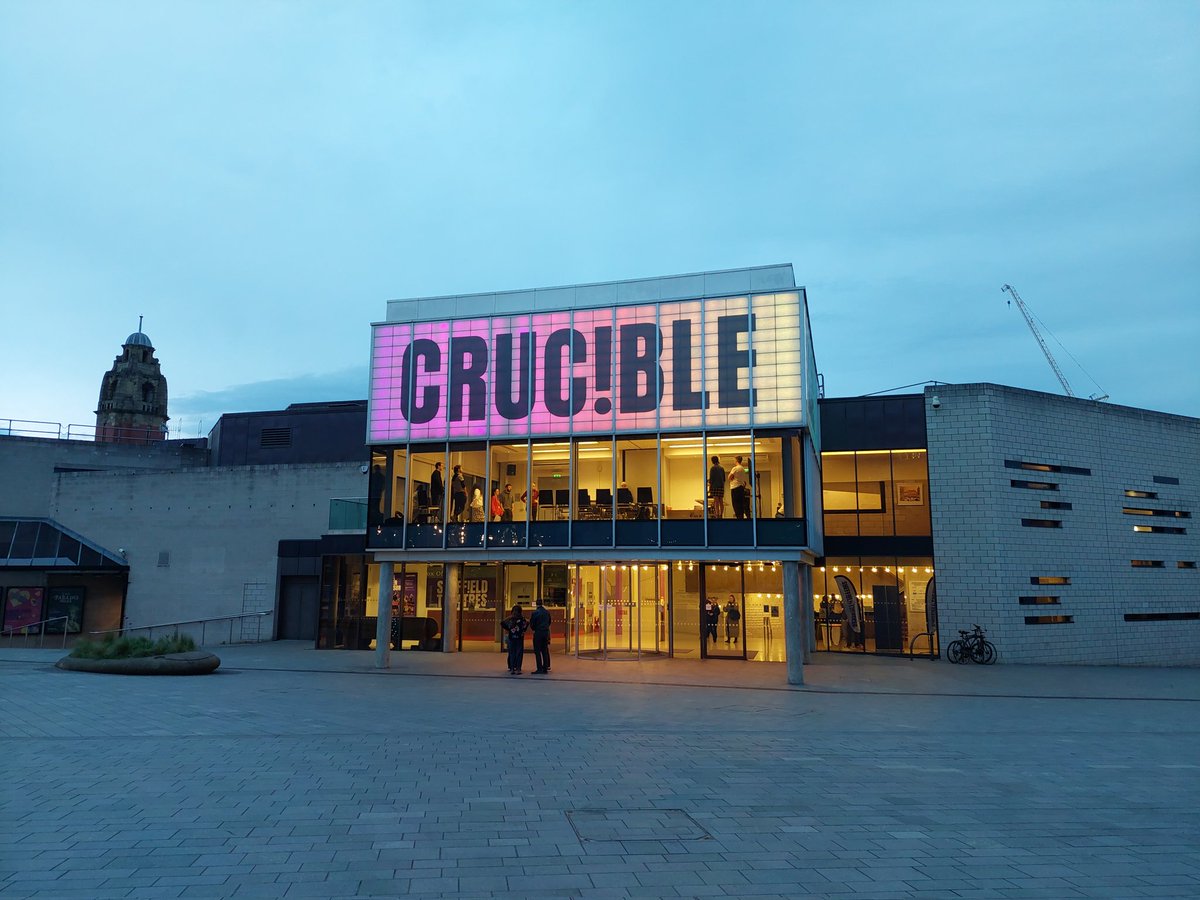 Lucy_SMTurner's tweet photo. Popped down the local for #TheParadisFiles, a new chamber #opera by @ErrollynWallen. Lovely to see an old pal @etaylorsoprano back in #Sheffield @crucibletheatre 👏 Wonderful co-production from @StablesMK @graeae @BBCCO @CurveLeicester #sheffieldissuper #inclusivearts #BSL https://t.co/jumZjagWG3