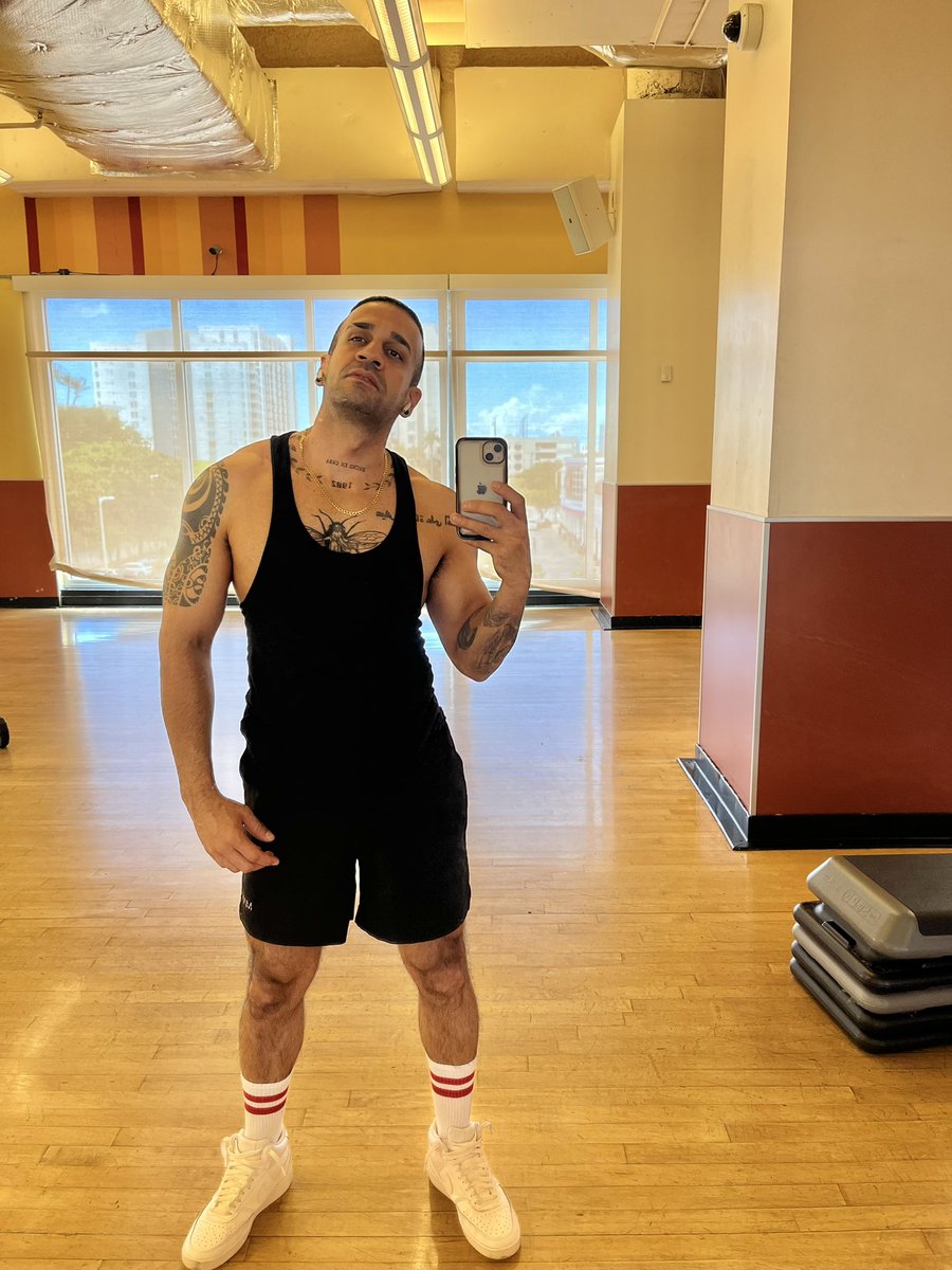 harrycoello1's tweet photo. Gym time !!! https://t.co/D6q8KS1a8W