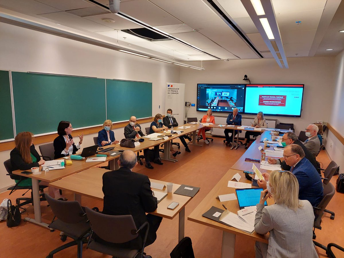 PatrickNedellec's tweet photo. Réunion annuelle du Fonds France Canada pour la Recherche #FFCR @uOttawa. Présentation du bilan. Thématiques prioritaires 2023 "Transition énergétique & Vieillissement ". +15% de projets depuis l'année dernière. 60% de projets interdisciplinaires. Une belle réussite. https://t.co/9OtflGM144
