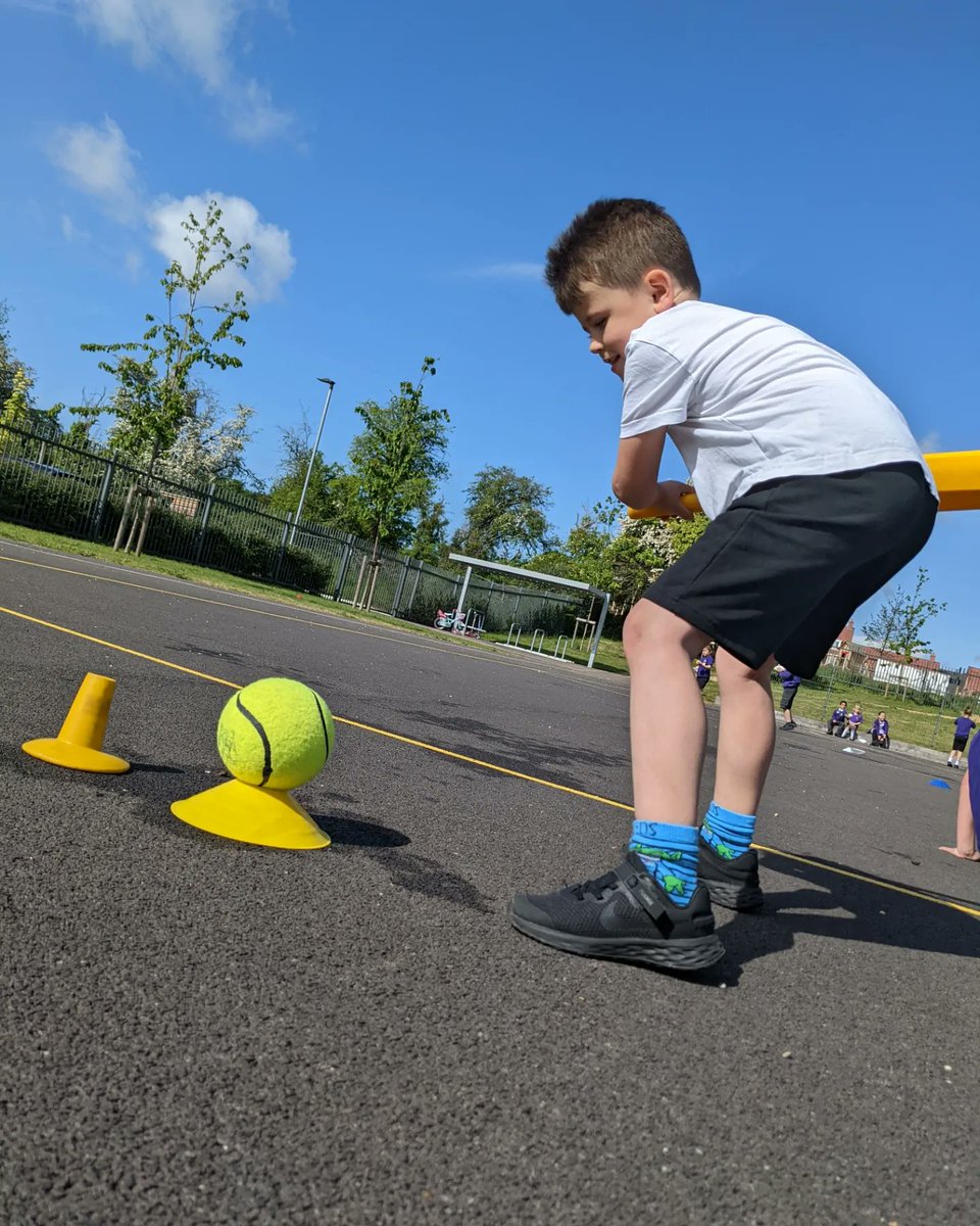 StonehamAcademy's tweet photo. We had a taste of cricket today! 🏏
It was a new skill for most but they got stuck right in! The classes skipped back into school with beaming faces. One child said "I'm going to ask my Mummy if I can join a cricket club." 

Now that's what you call an inspirational morning 🥰💜 https://t.co/ir2dGvKRSr