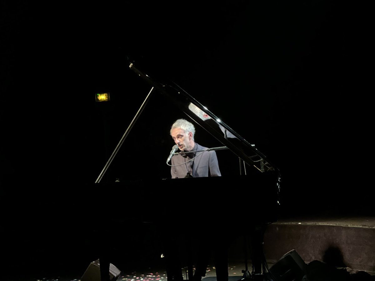 philgaudin's tweet photo. Moment magique! @DelermEtMoi poésie pure 😍 https://t.co/JW8K3gZvJY