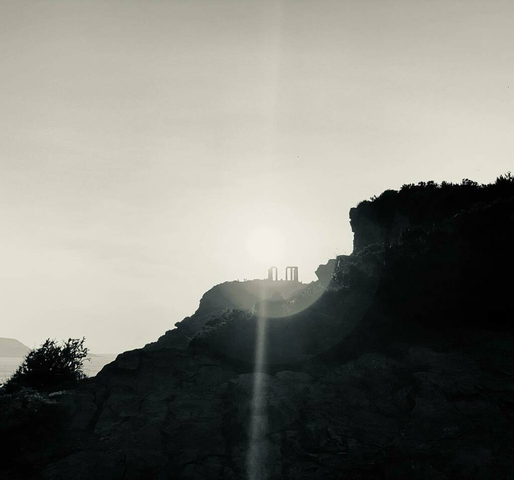 bonkowskimw's tweet photo. Sounion, Temple of Poseidon at sunset.
#amazinggreece https://t.co/FRTX0vvJOI