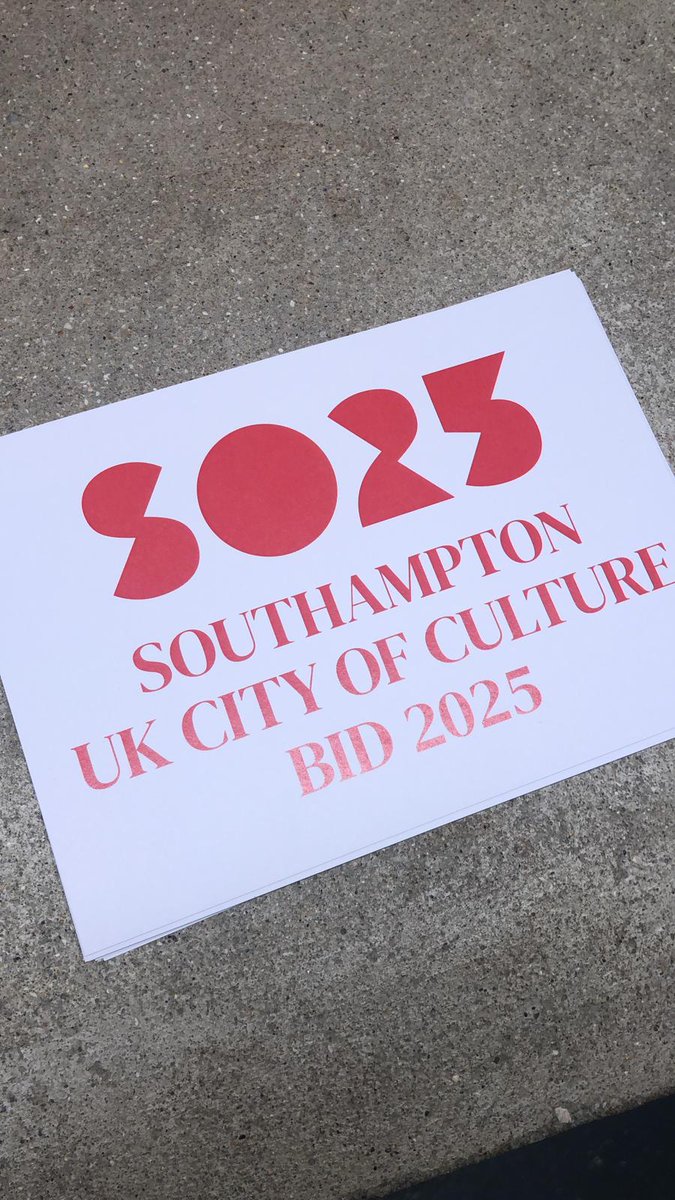 nazneen372's tweet photo. It feels a little like the night before Christmas here in Southampton tonight, as we welcome the #CityofCulture2025 judges @DCMS to our beloved city tomorrow. We've come together like never before, and we have got to the final 4. Now it's time to show that we can #MakeItSO https://t.co/a1SlGIoWMv