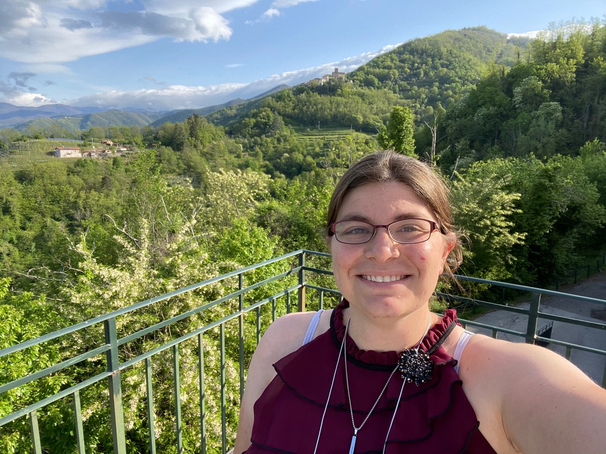 Had a stellar time at the Solar Fuels GRC! Excited to hear about a lot of great science and reunite with former advisors <a href="/DrChawz/">Charles Machan</a> <a href="/amorri28/">ProfAMo</a>