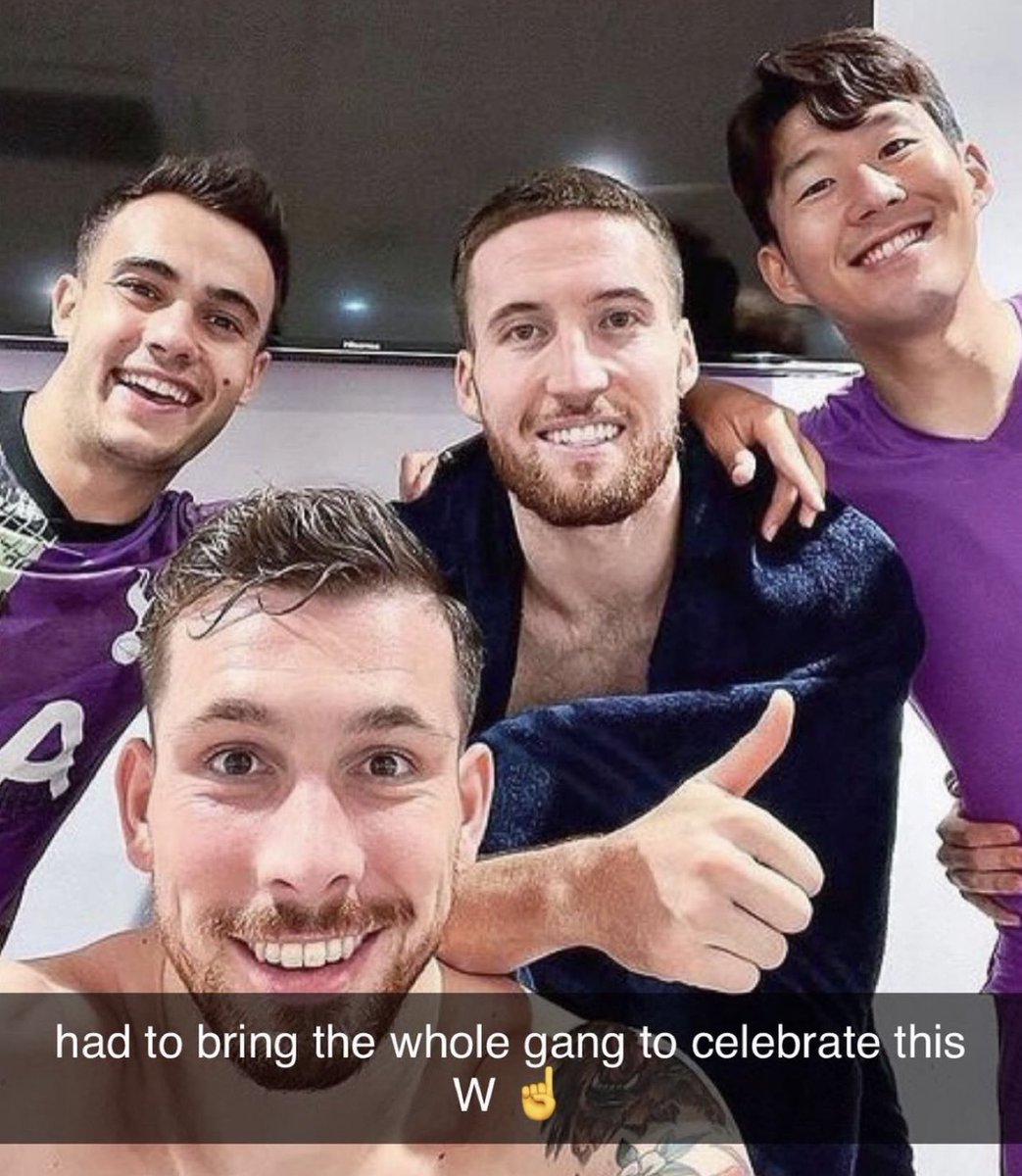 thespursweb's tweet photo. excuse me im just dropping this W with y'all https://t.co/uUYOH09m03