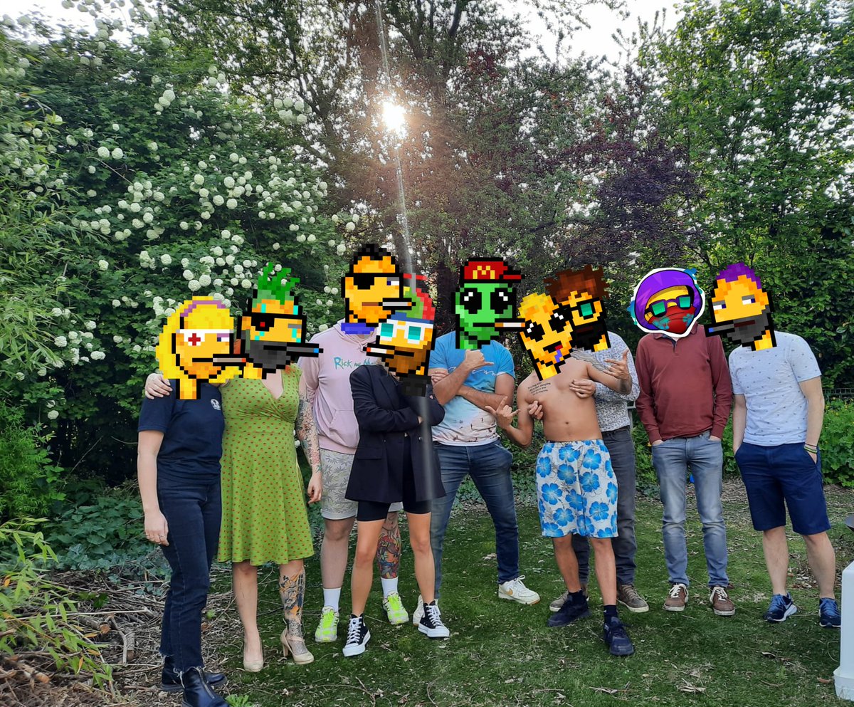 _Atomboy's tweet photo. Nug'Family be vibing in the sun! 

SAUCE &amp; NUG'LUV.

@NuggetsNifty @niftyarta @isabel_racine @GlitterItBetter @PresidentApache @MKynouille @baranzig @TvBombadil https://t.co/YnFFmvsBGw