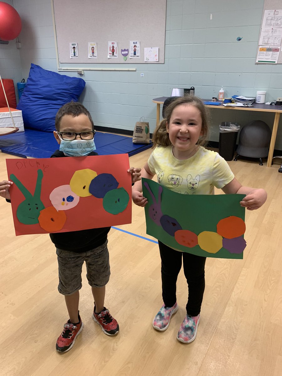 ChelseaOT17's tweet photo. Caterpillars ! #OTfun @SchlegelRoadES @OwlWcsd https://t.co/ywVmq1LWc6