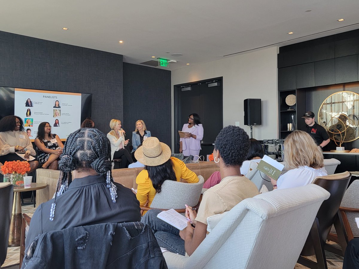 Denise King tweet media