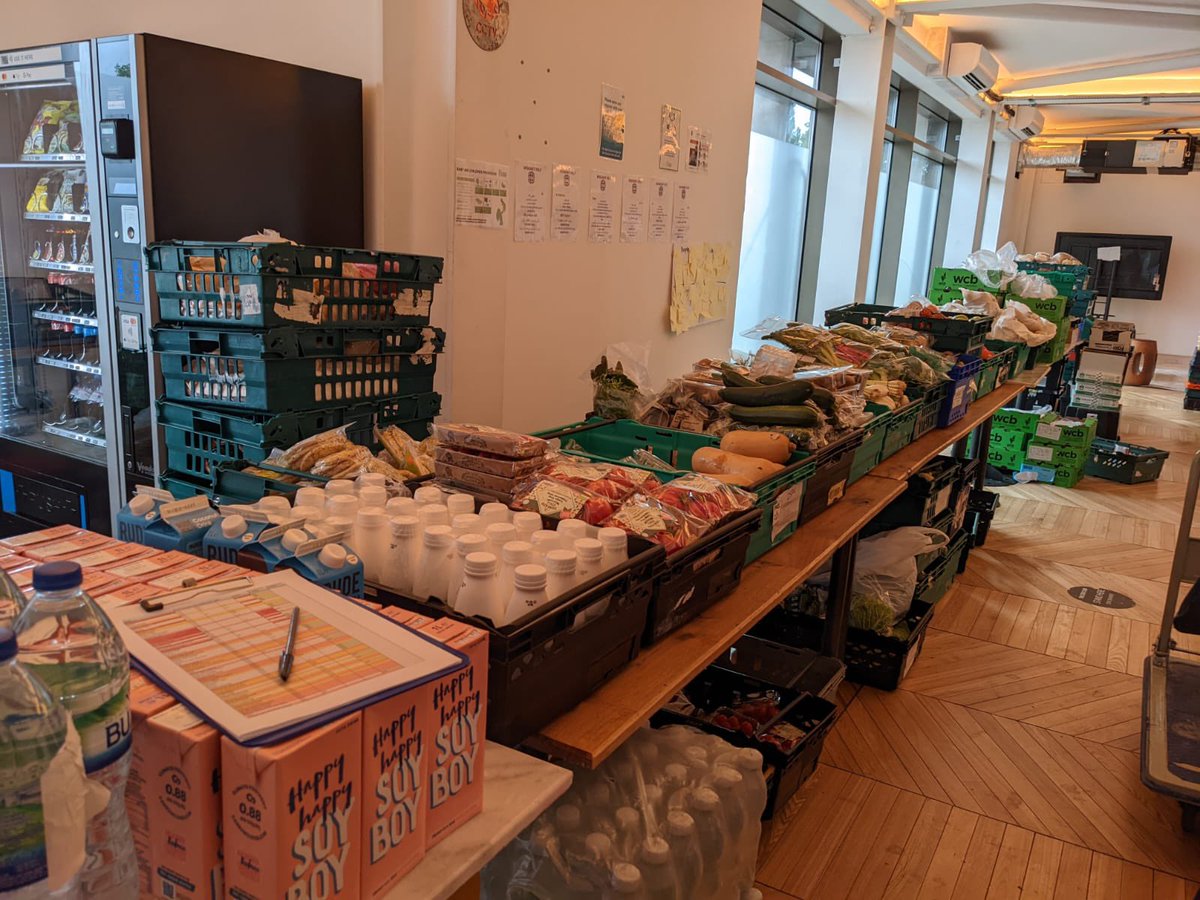 larissapelham's tweet photo. What steps in when UK govt social assistance to asylum seekers fails? Community informal social protection scales up emergency food transfers. 250 shopping baskets filled thanks to @felixprojectuk @CityHarvest @wliconline @Care4Calais &amp; @wlondonwelcome &amp; the community of Acton https://t.co/dZImXyitO2