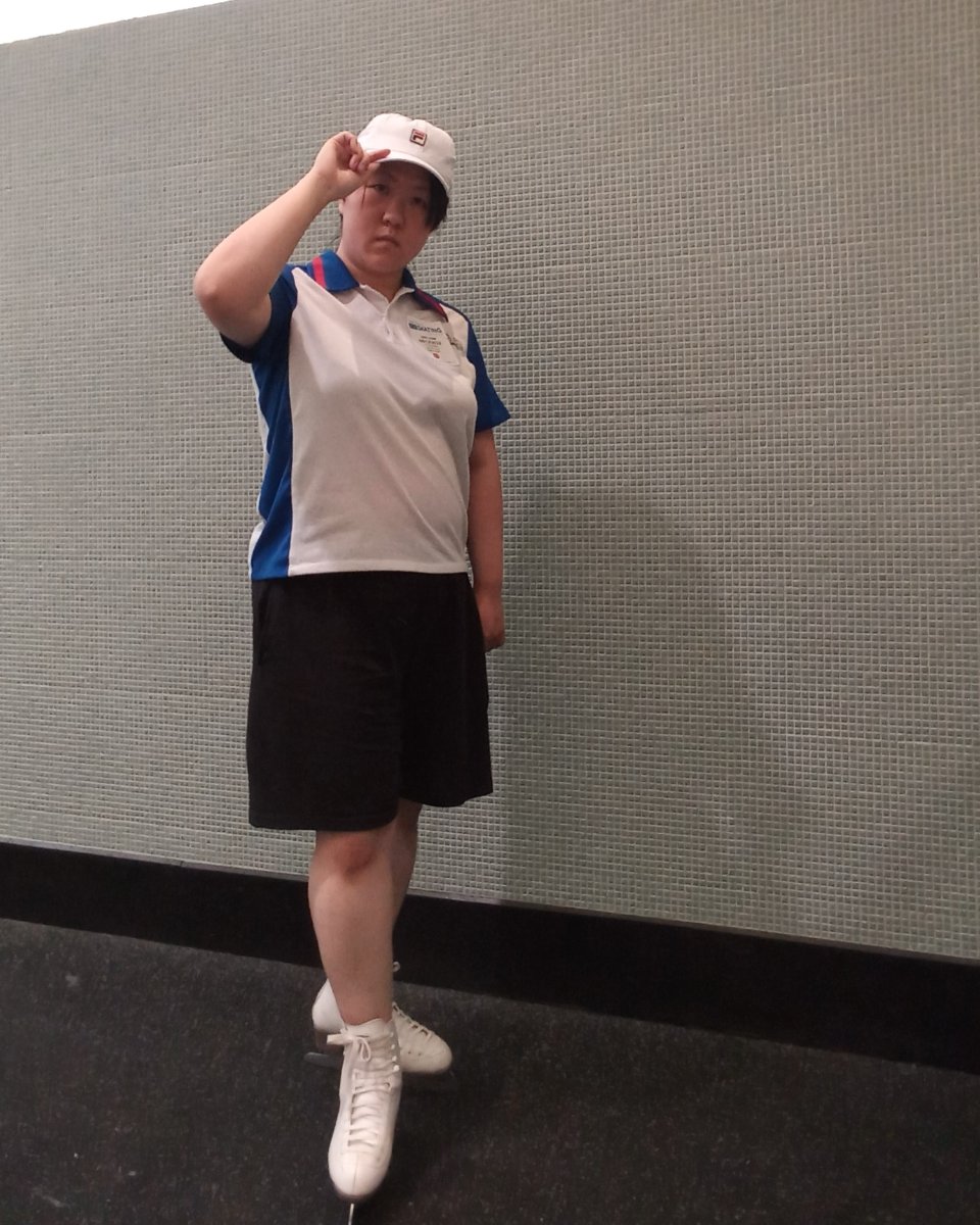 MoonWing25's tweet photo. Let's go! Just a few more hours.

Meanwhile, I guess Ryoma is secretly working on a new technique to defeat the Ice King, Keigo Atobe? 

#ryomamovie #ryomaechizen #ryoma #cosplayonice https://t.co/BCK2afYLSo