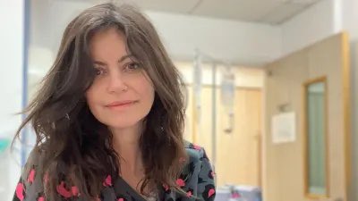 chrisshipitv's tweet photo. The Queen has approved a Damehood for @bowelbabe Deborah James as she raises more money for her @BowelbabeF charity following the decline in her health. 
“The Queen has been pleased to approve that the honour of Damehood be conferred upon Deborah James.” https://t.co/trCKVBEdl5