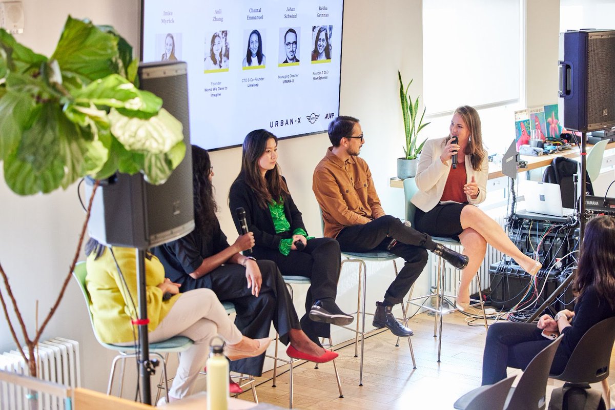 UrbanxTech's tweet photo. We were thrilled to return to another year of #CircularCityWeek to discuss “Which unique roles do Startups and VCs play in spearheading a circular transformation?”, with an amazing panel of experts, moderated by @ImkeMyrick from @CircularWeek. https://t.co/kdTshYU1Ir