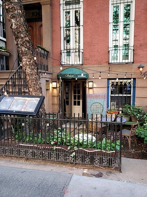 Kellerz found #ethereum in a Blue vault at this location! Join me playing #coinhuntworld, It's awesome! coinhunt.gsc.im/1BessUEiUT #cryptocurrency #170975