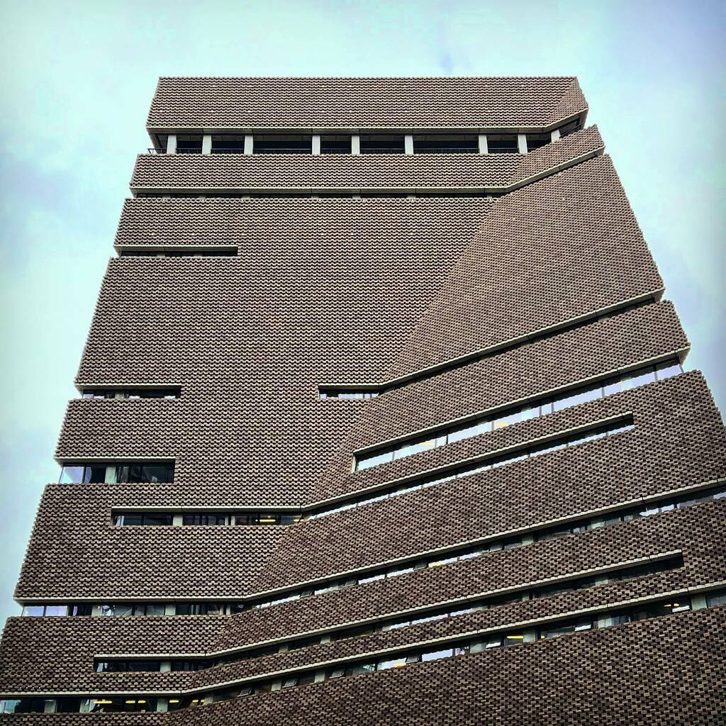 rikafiorentina's tweet photo. #TateModern #SwitchHouse
#museum #architecture https://t.co/OTaf8E5J8x https://t.co/65RtX8QFHE