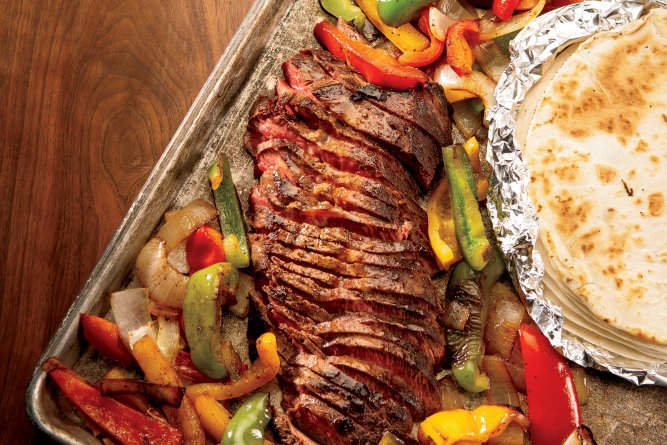 For an easy and delicious meal with little cleanup, a sheet pan is your best friend for #WorldBakingDay. 

ncfieldfamily.org/food/4-no-fuss…