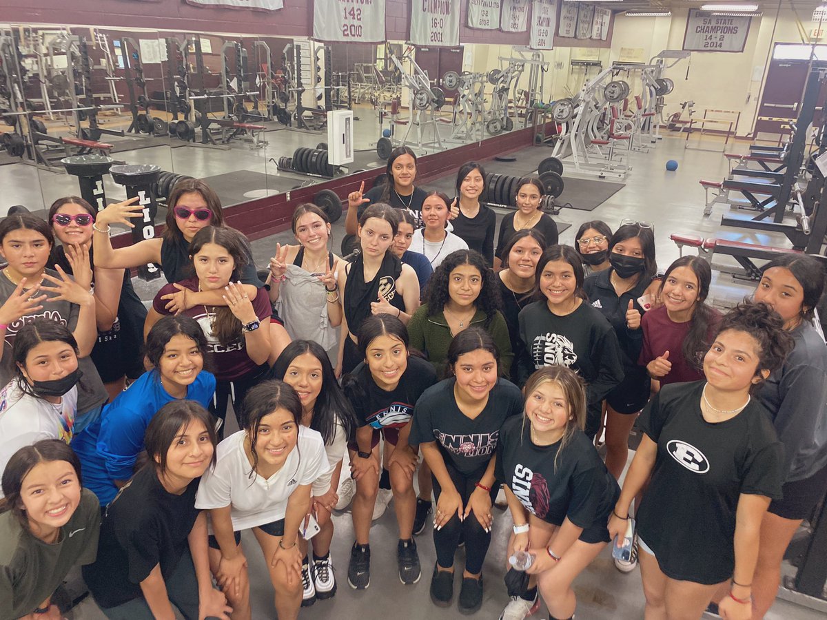 Champions are built in the off-season! We hit the weight room today for LEG DAY! 💪🏽 
#ladylionssoccer #ennisladylions #weightroom #offseason #hardworkpaysoff #ennisTX