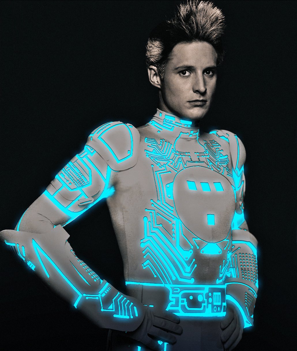 Happy Birthday Tron (Bruce Boxleitner)!

He fights for the users! 