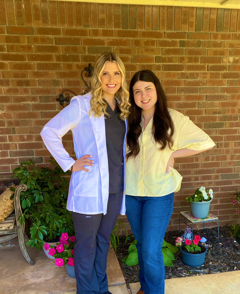 archer_camille's tweet photo. Congratulations to my sister @aleynaarcher for graduating with her BSN!! The medical field is lucky to have you, you’re a rockstar! 💗 https://t.co/UV5T6gX3Lt