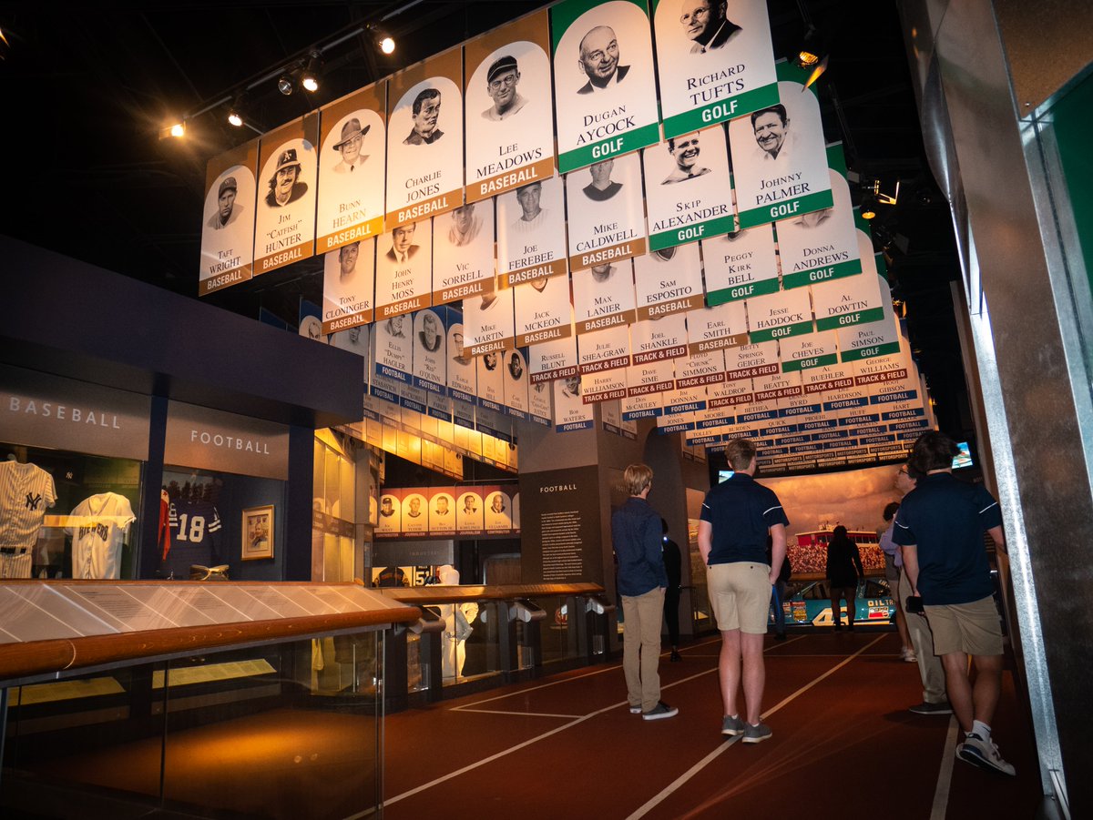 NCSportsHOF's tweet photo. π Since its inception in 2016, 750+ student-athletes and their chaperones have participated in our Hall of Fame events. Weβd love to have you join our program! #NSCHOF #StudentAthlete #StudentAthleteProgram #NCSports #OurSportsOurHistory https://t.co/y44RSjbM2D