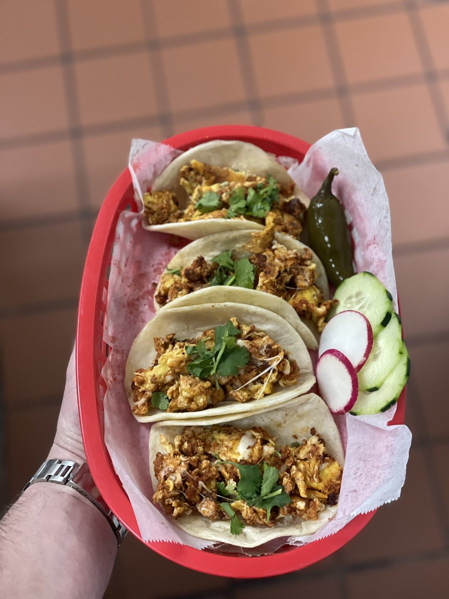 MUCHOTACO_GRLND's tweet photo. Come check us out and try our tacos!🌮 https://t.co/wasqx4kcJI